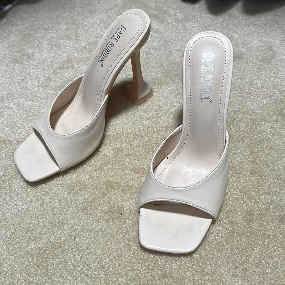 Cape Robbin nude open toe heels